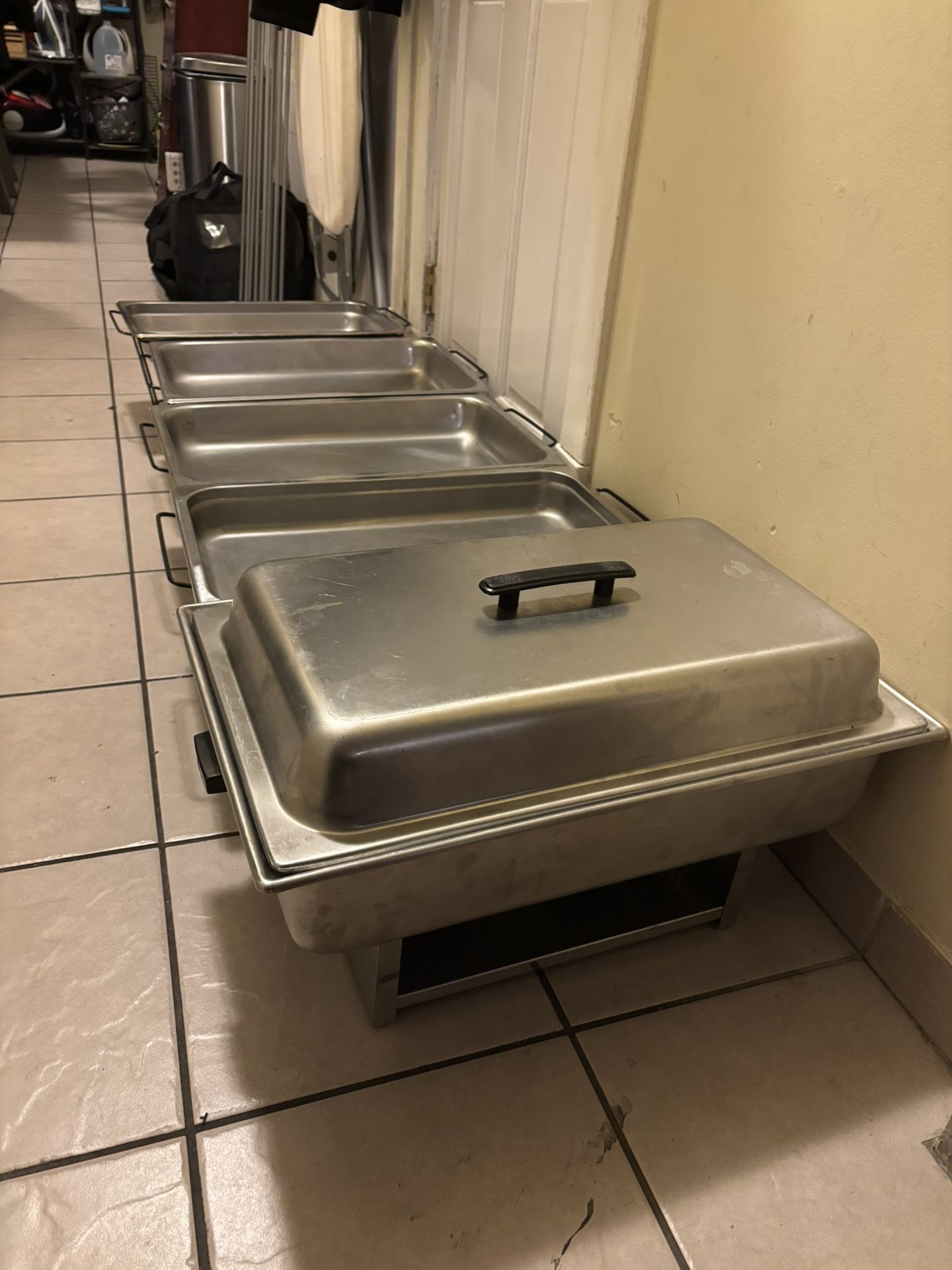 5 Catering Buffet Racks And Pans - photo 2