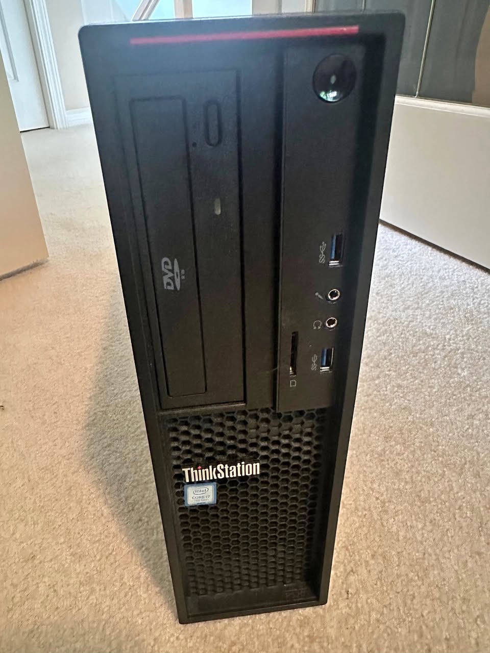 Lenovo P320 - i7, 16GB, 256 SSD, Nvidia GPU