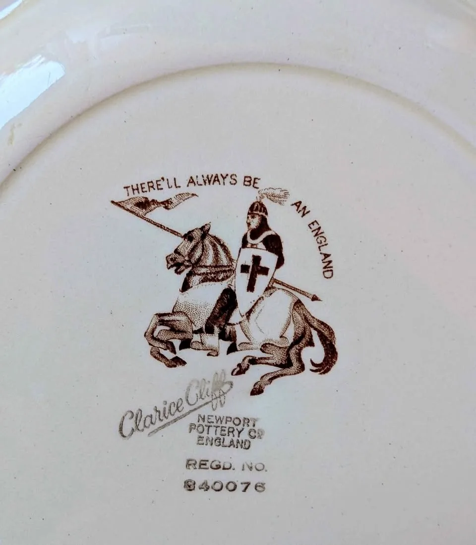 Clarice Cliff- Vintage Windsor Castle Plate thumbnail