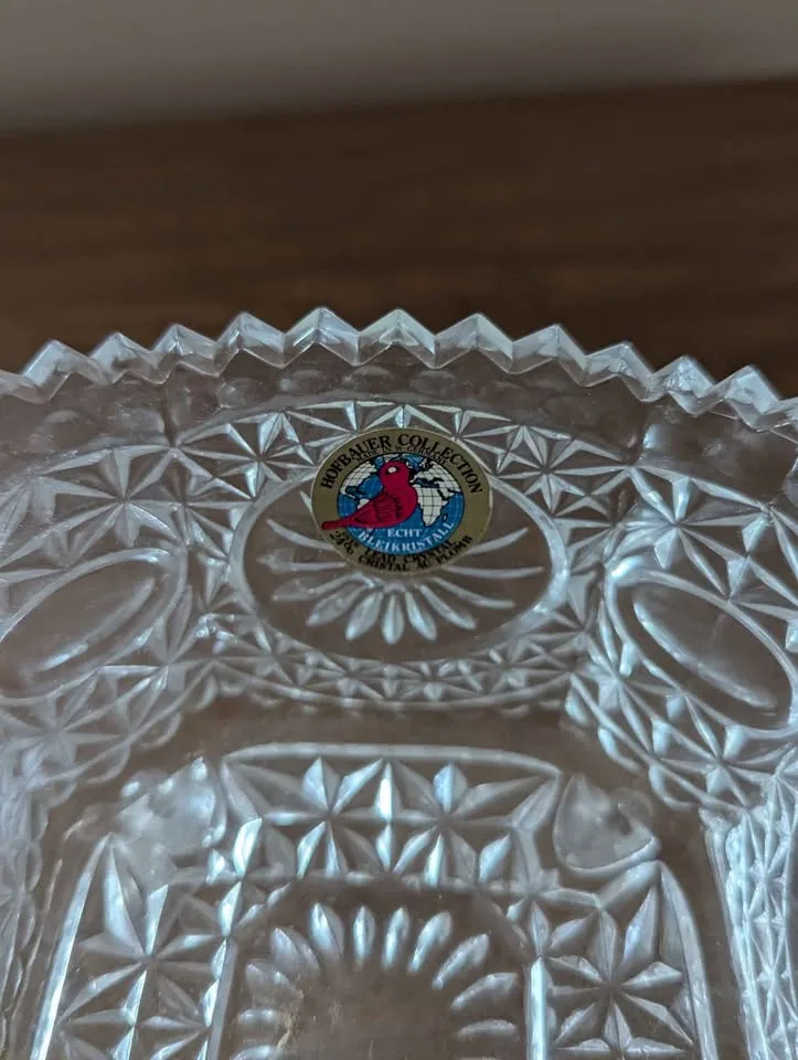 East German Crystal Etched Bird Footed Bowl image indicator(3)