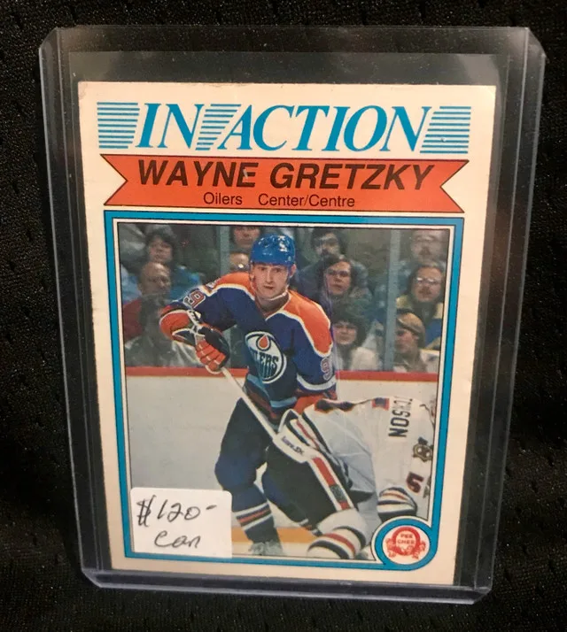 1982 O-PEE-CHEE Wayne Gretzky IN ACTION #107 NHL thumbnail