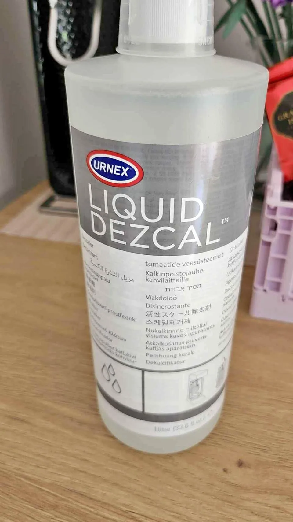 Urnex Liquid Dezcal Coffee Machine Descaler thumbnail