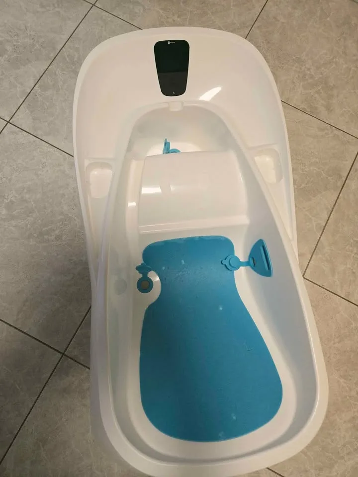 4Moms Baby Cleanwater Tub image indicator(4)