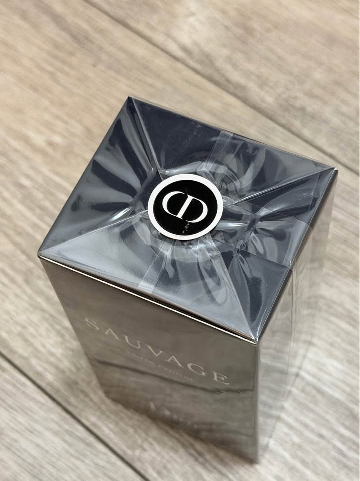 Dior Sauvage for Men Eau de Parfum 100mL - photo 2