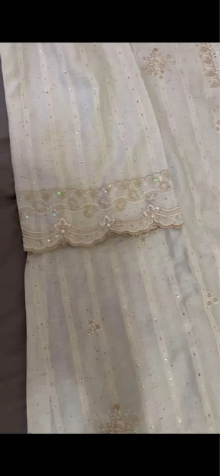 Elegant white Zelbury Original Shirt Dupatta image indicator(3)