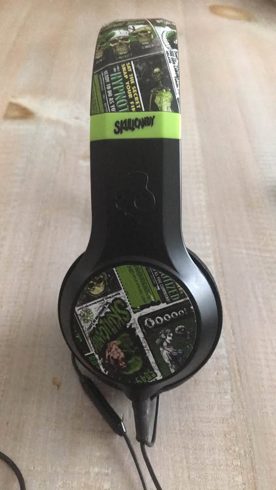 Skullcandy Toxic Flyer headphones - photo 4
