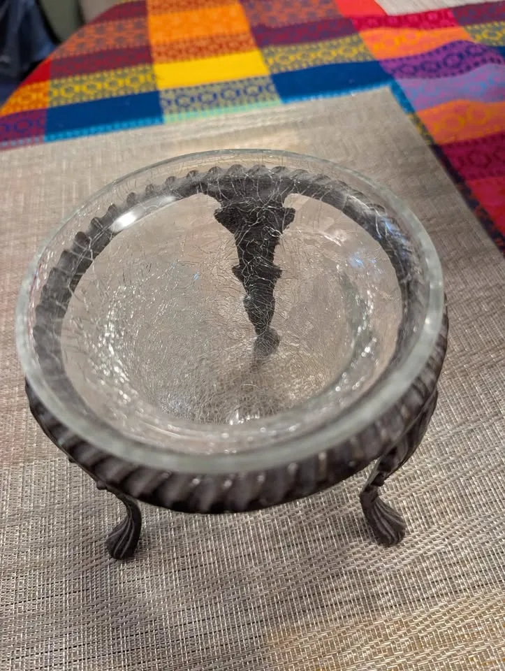 Tabletop Crackle Glass Bowl with Ornate Stand image indicator(3)