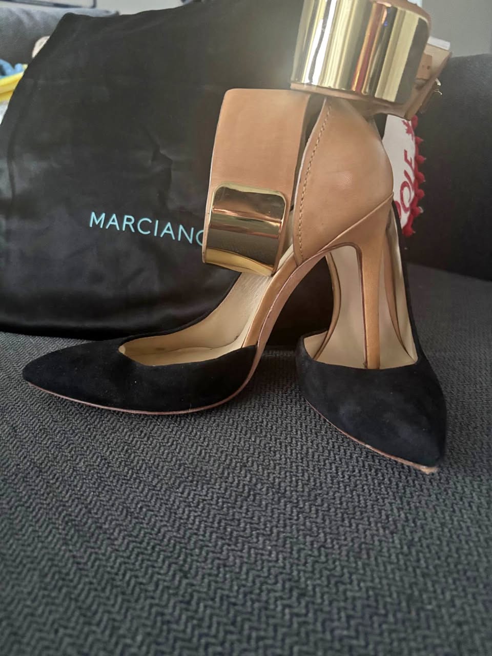 Guess by Marciano heals