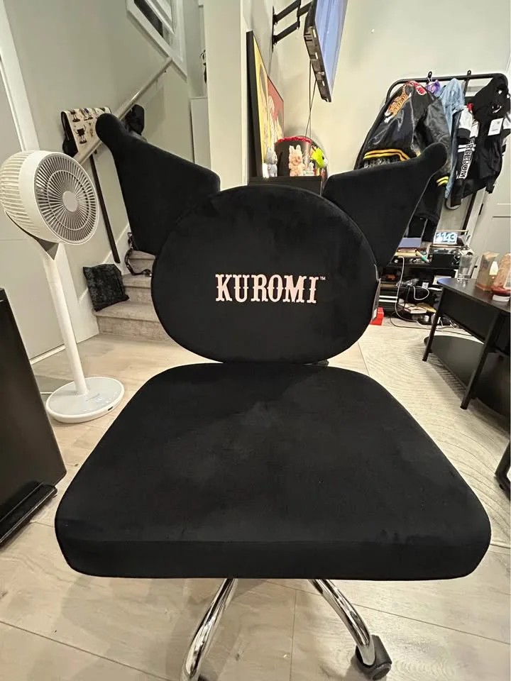 Kuromi Swivel Vanity Chair image indicator(2)