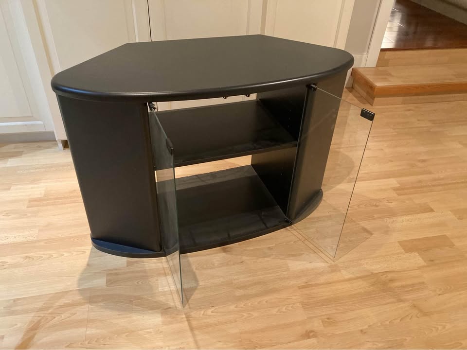 Corner TV Stand - photo 2