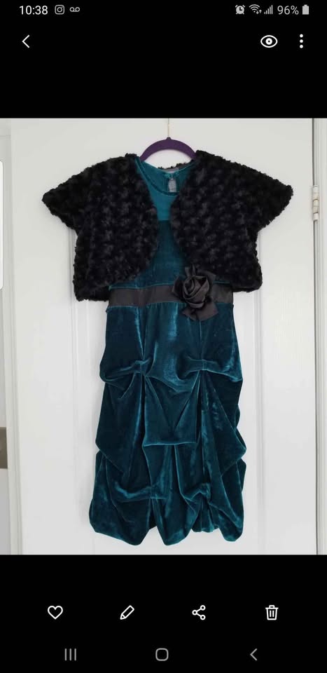 Size 14 girls party dress