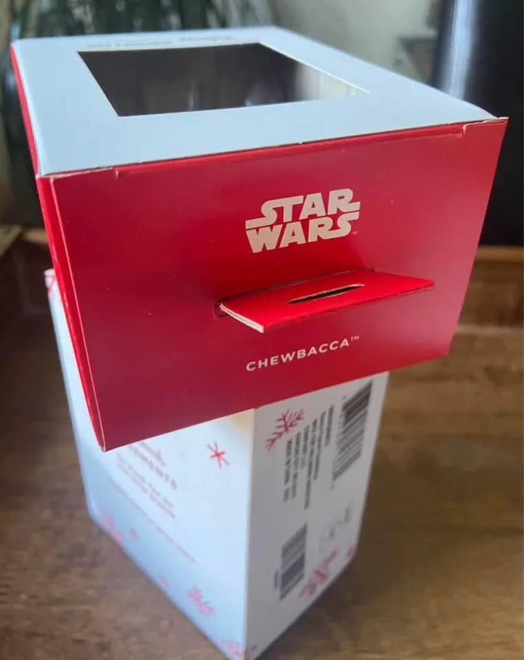 Hallmark Chewbacca with Crossbow Ornament image indicator(3)