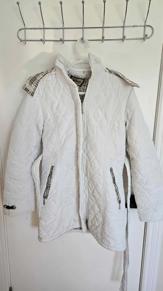 Winter Parka Jacket - Size M image indicator(2)