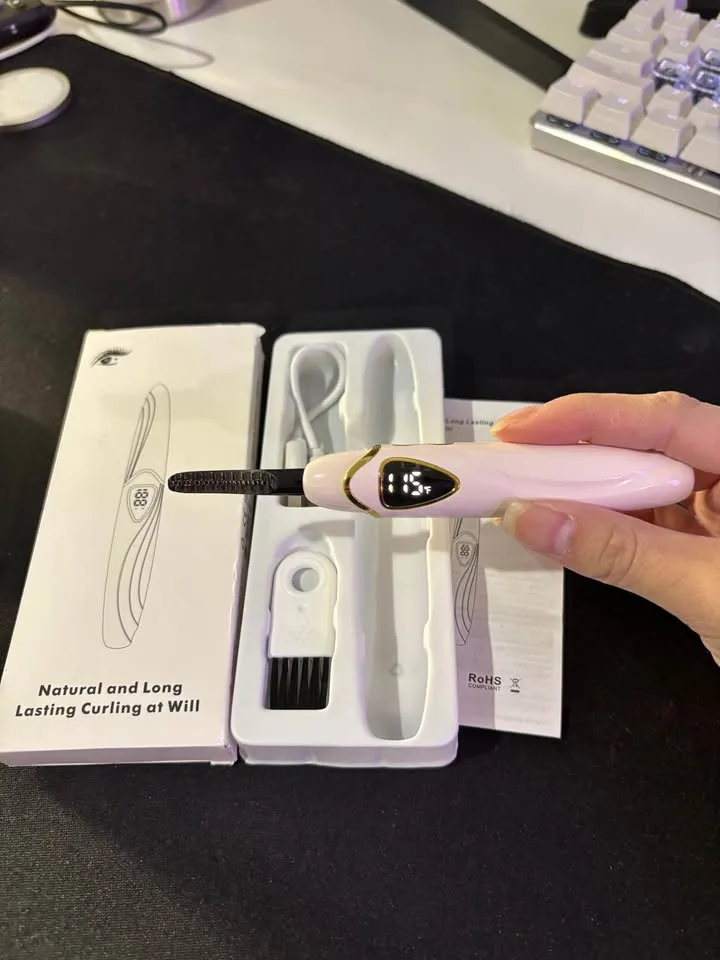 Heated EyeLash Curler image indicator(2)