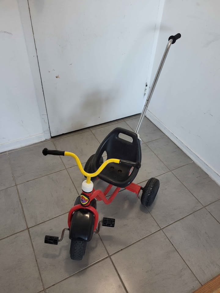 Tricycle for Toddlers and Kids - photo 4