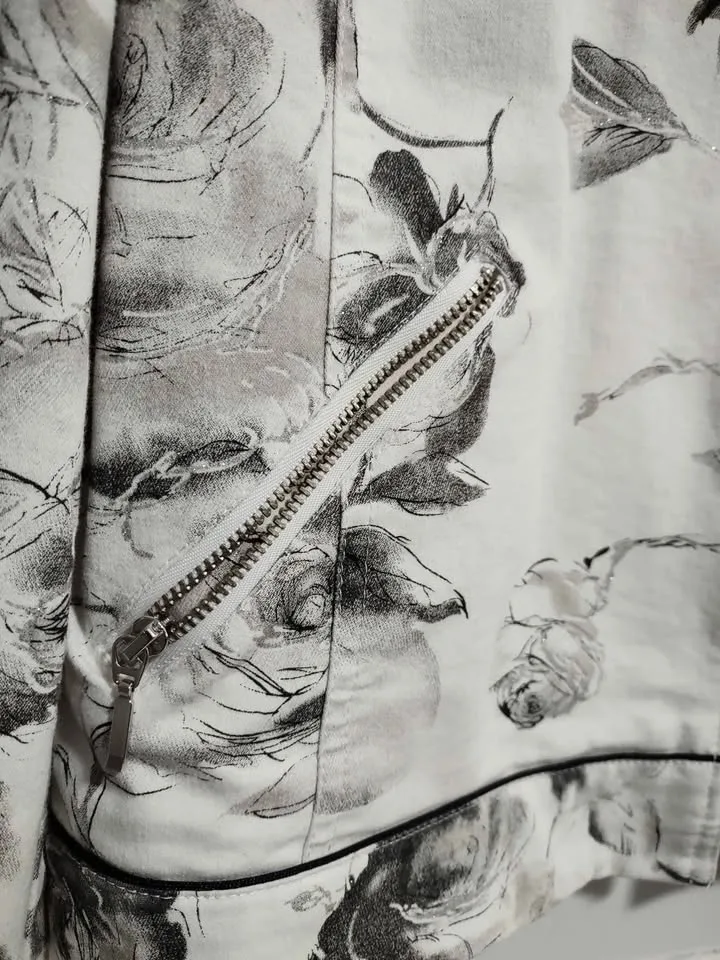 Women’s Floral Jacket – Size 14 (Petite) image indicator(3)