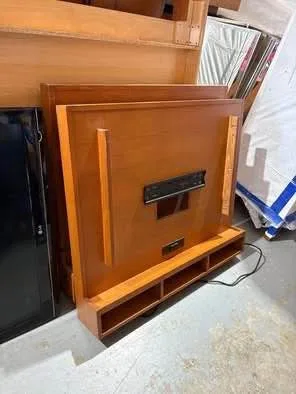 Hotel TV Panels + LG TVs | 20 Sets Available | $150 image indicator(6)