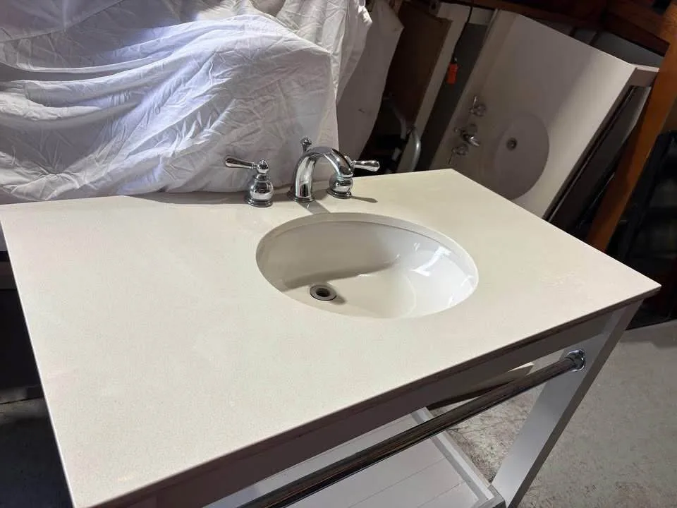 Hotel Liquidation – White Stone Top Bathroom Vanities image indicator(6)