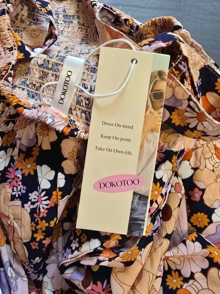 🌸 Brand New Size Small- Medium Dokotoo Floral Jumpsuit 🌼 image indicator(4)