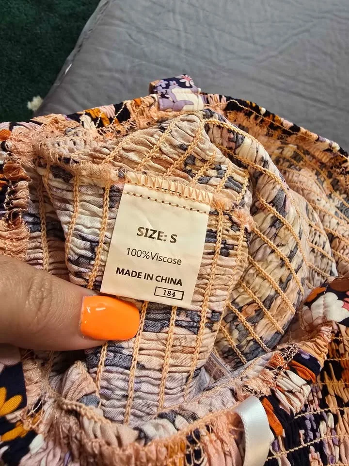 🌸 Brand New Size Small- Medium Dokotoo Floral Jumpsuit 🌼 image indicator(5)