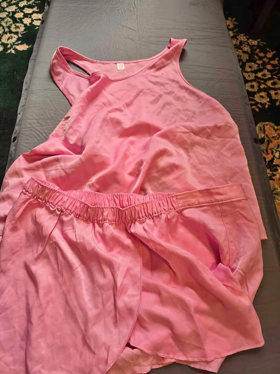 🌸 Brand New Size XL Joe Fresh Pink Satin Pajama Set 💕 thumbnail