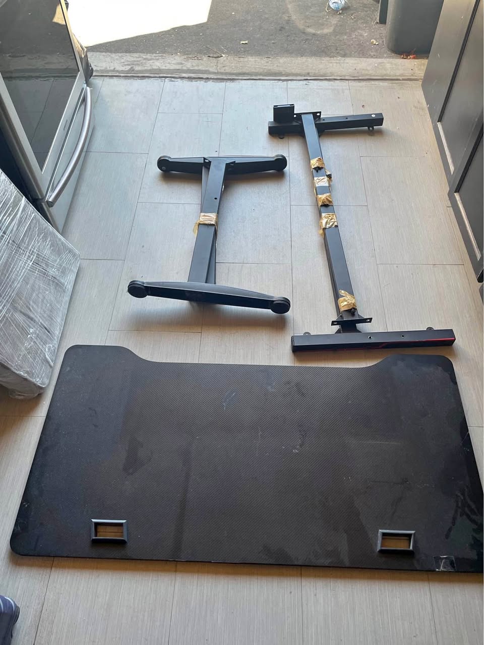 Gaming desk