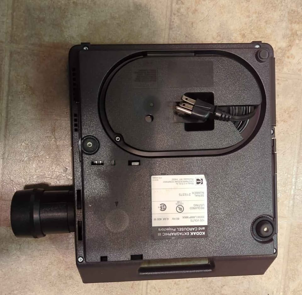 Kodak 4600 Slide Projector Carousel, No Slide Tray, Works - photo 5