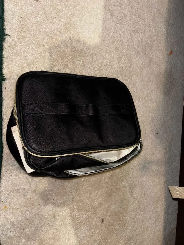 Brand New Black Travel Organizer Bag – Multi-Compartment ✨🧳 image indicator(3)