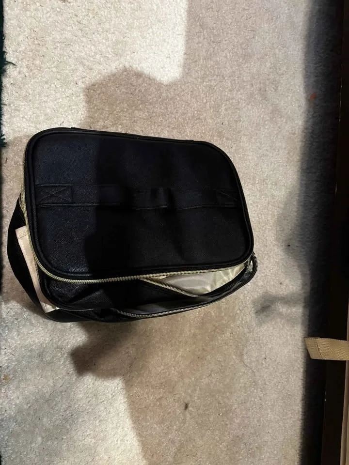 Brand New Black Travel Organizer Bag – Multi-Compartment ✨🧳 image indicator(4)