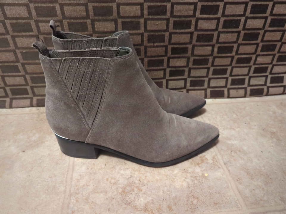 Boots for sale - photo 3