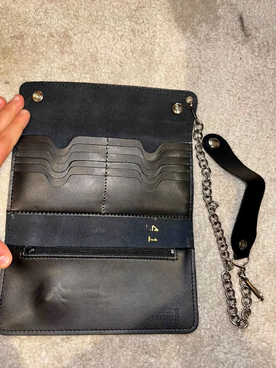 Brand Chain Wallet – Biker Style 🖤💀 thumbnail