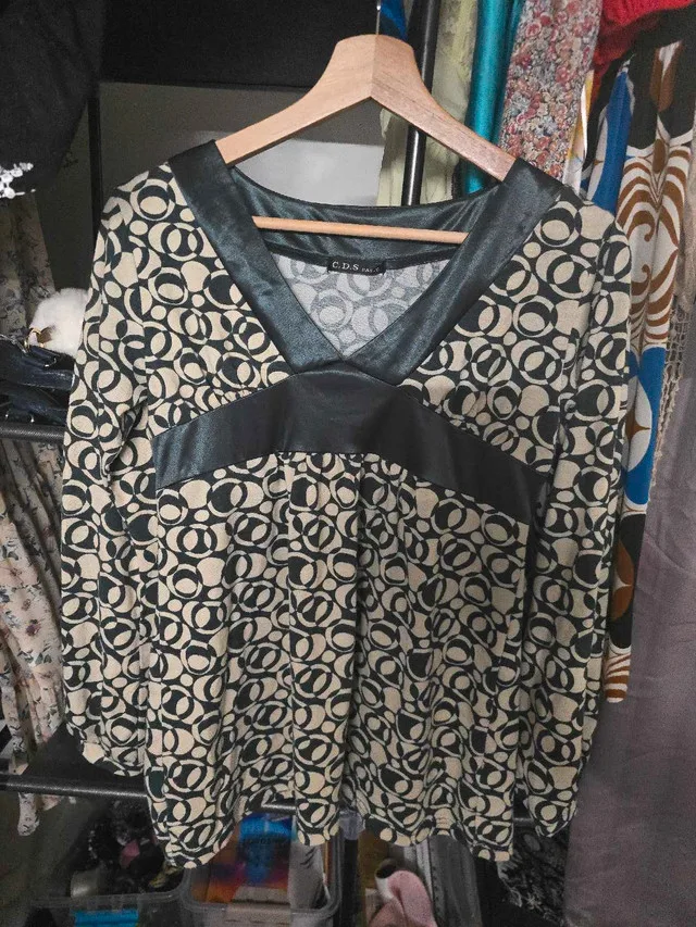 Y2K Printed Blouse image indicator(2)