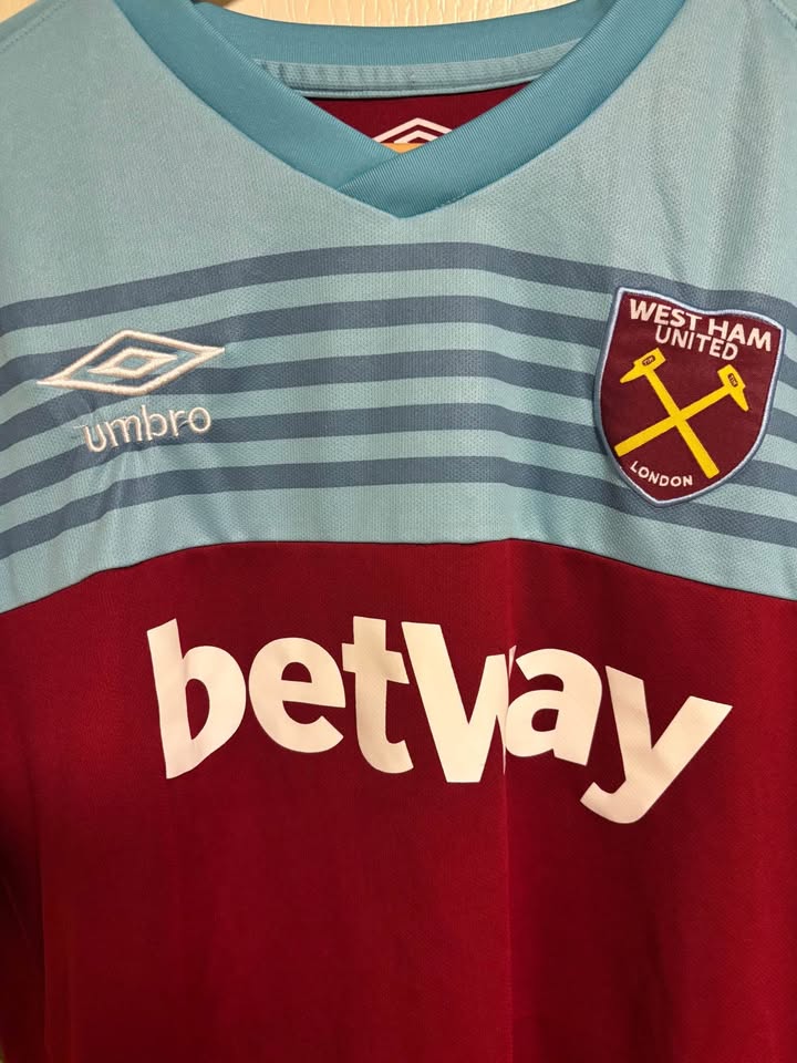 Umbro Maroon and Light Blue Soccer Jersey - photo 2