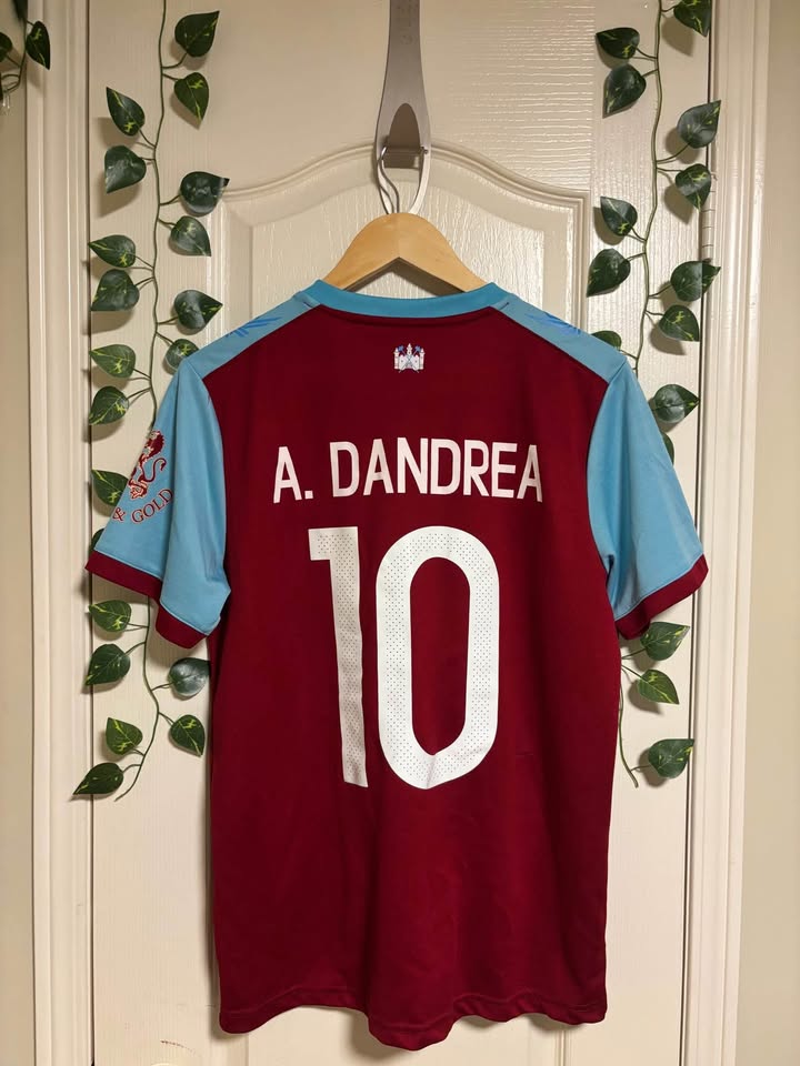 Umbro Maroon and Light Blue Soccer Jersey - photo 5