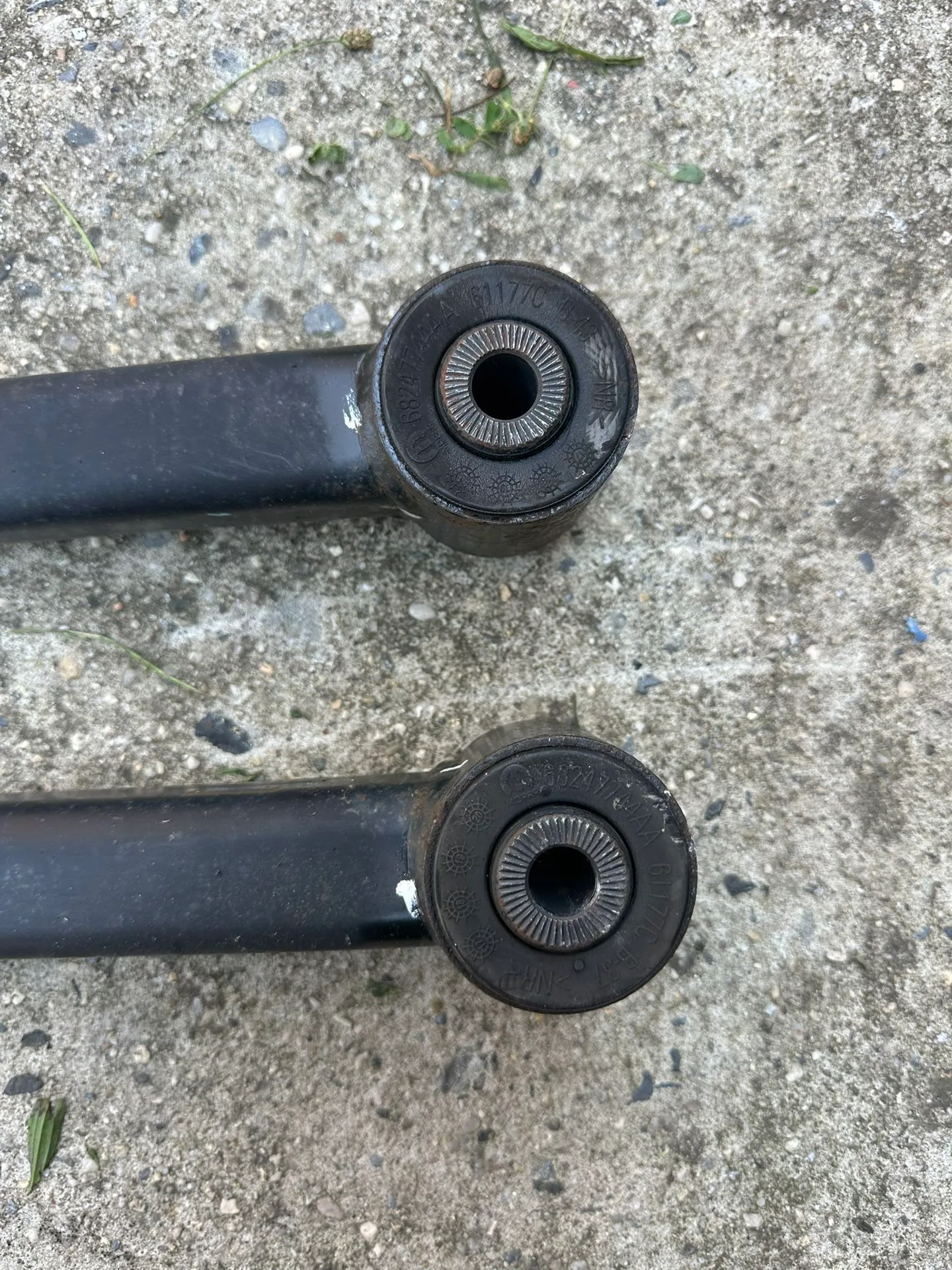 2018-2024 Wrangler Unlimited JL Lower Rear Control Arms OEM image indicator(3)