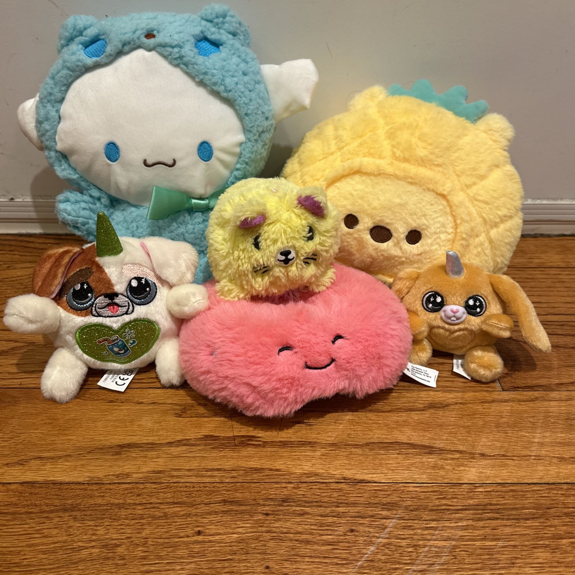 Set Of 6 Stuffing