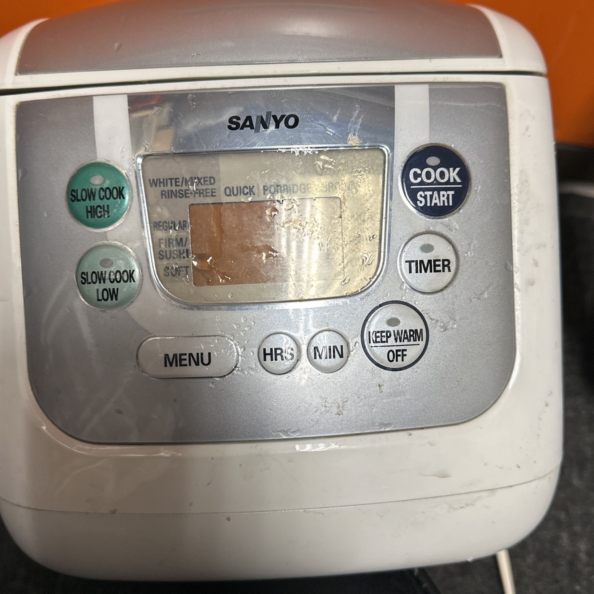 Rise Cooker Sanyo 🥡 🥕 - photo 2