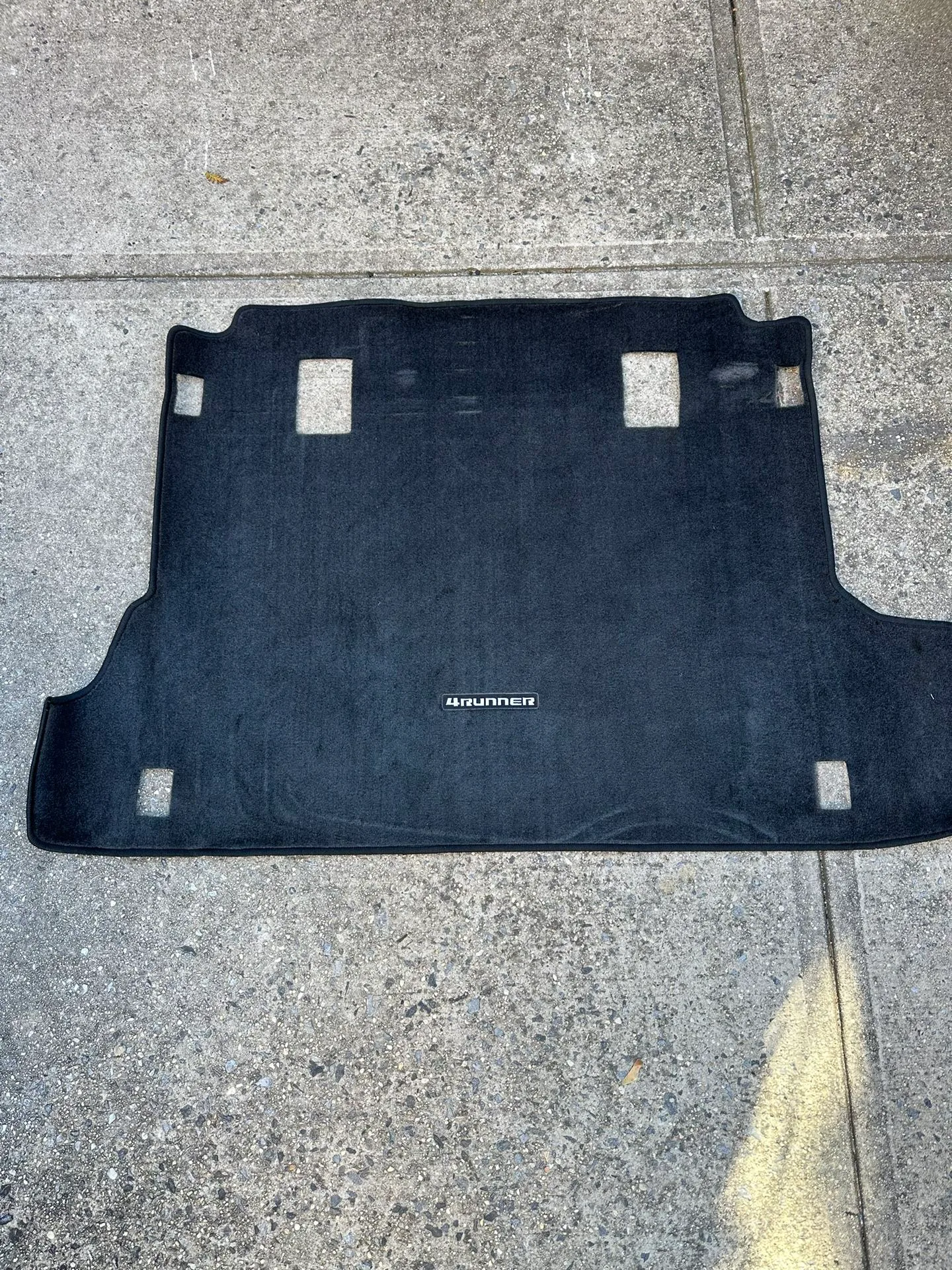 TOYOTA 4RUNNER 2010-2020 BLACK CARGO CARPET MAT 3RD SEAT 🚙 thumbnail