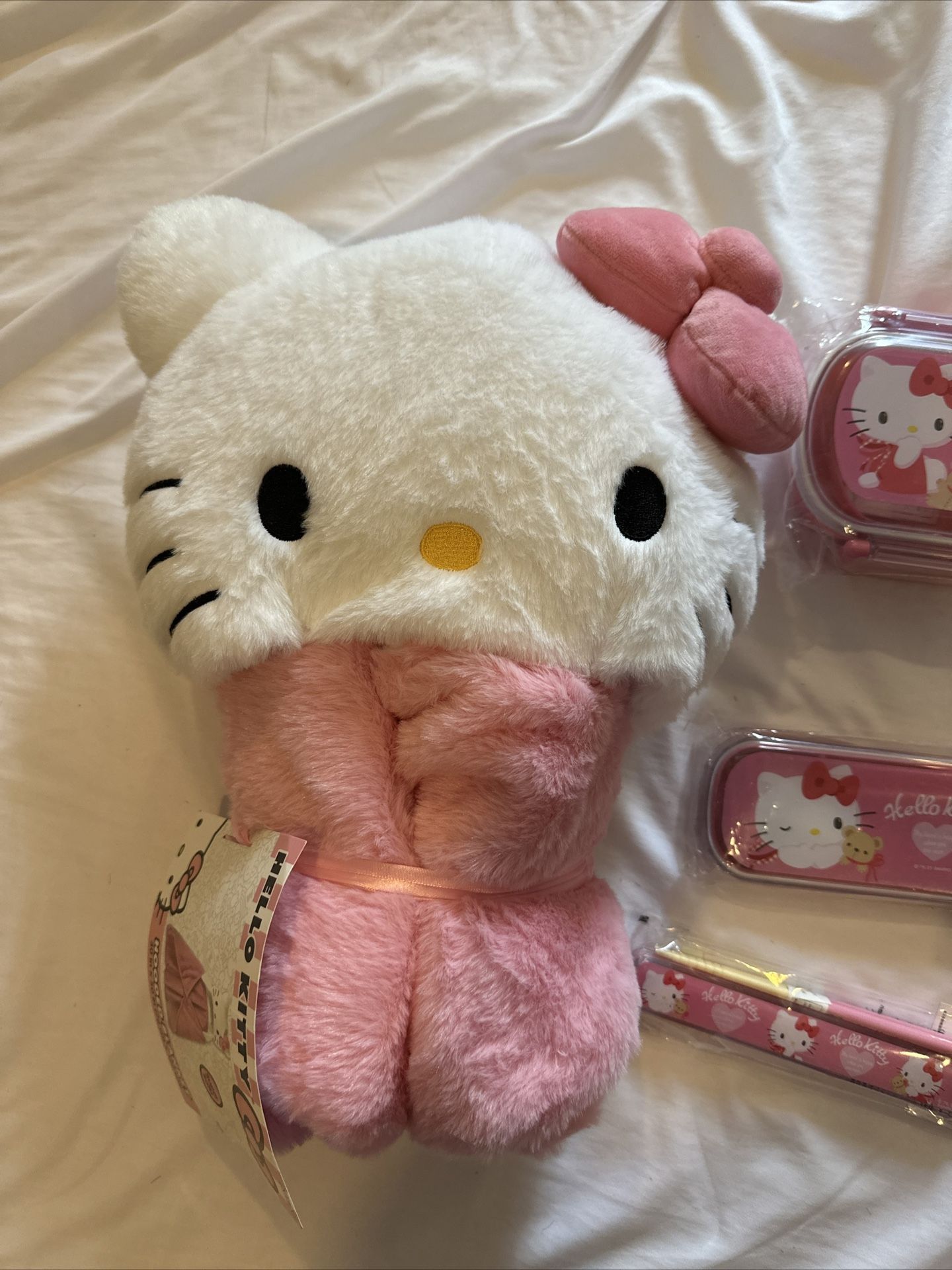 Hello Kitty Set 🧸 🥕 - photo 2