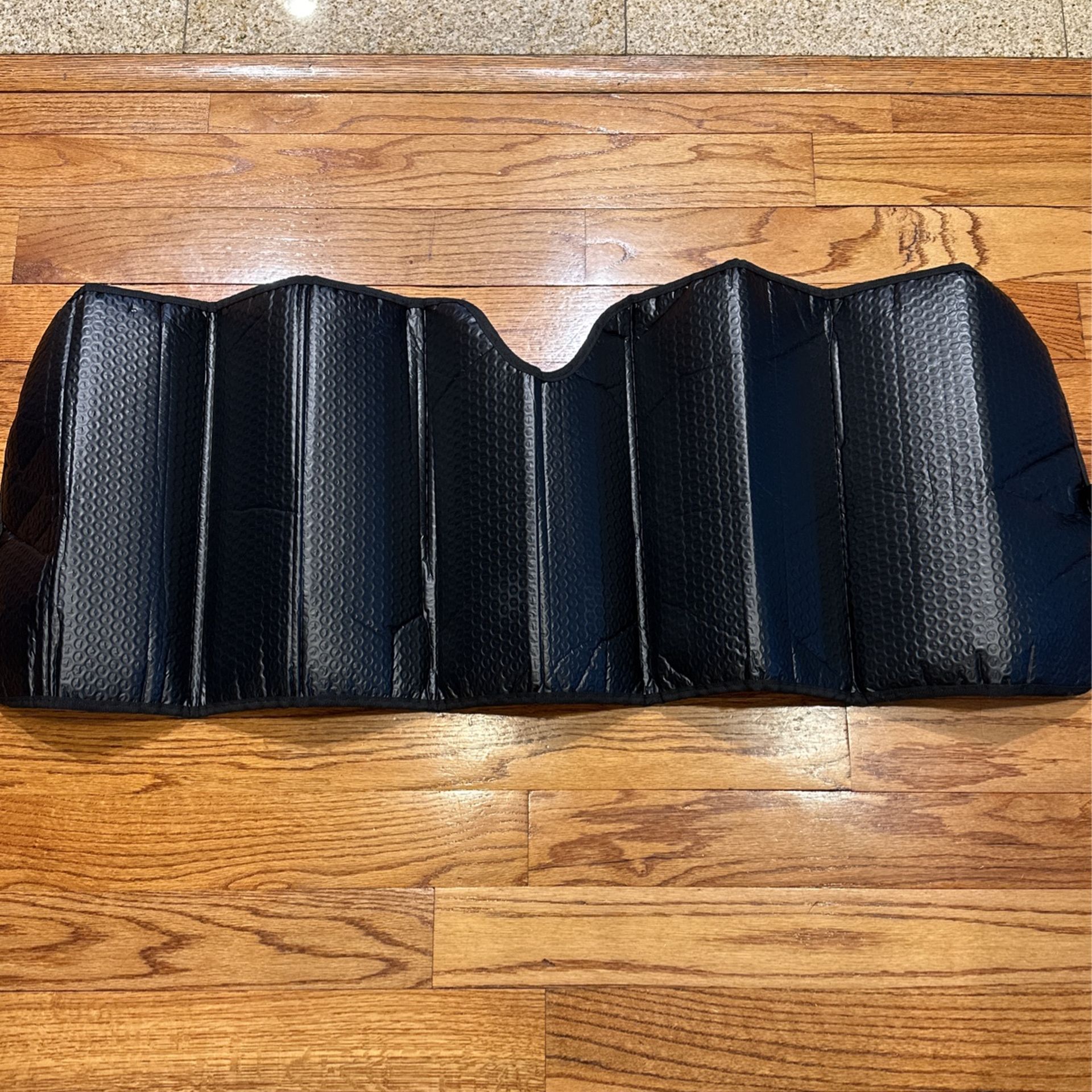 Windshield Sun Shade for 2018-2024 Jeep Wrangler JL 🥕 - photo 2