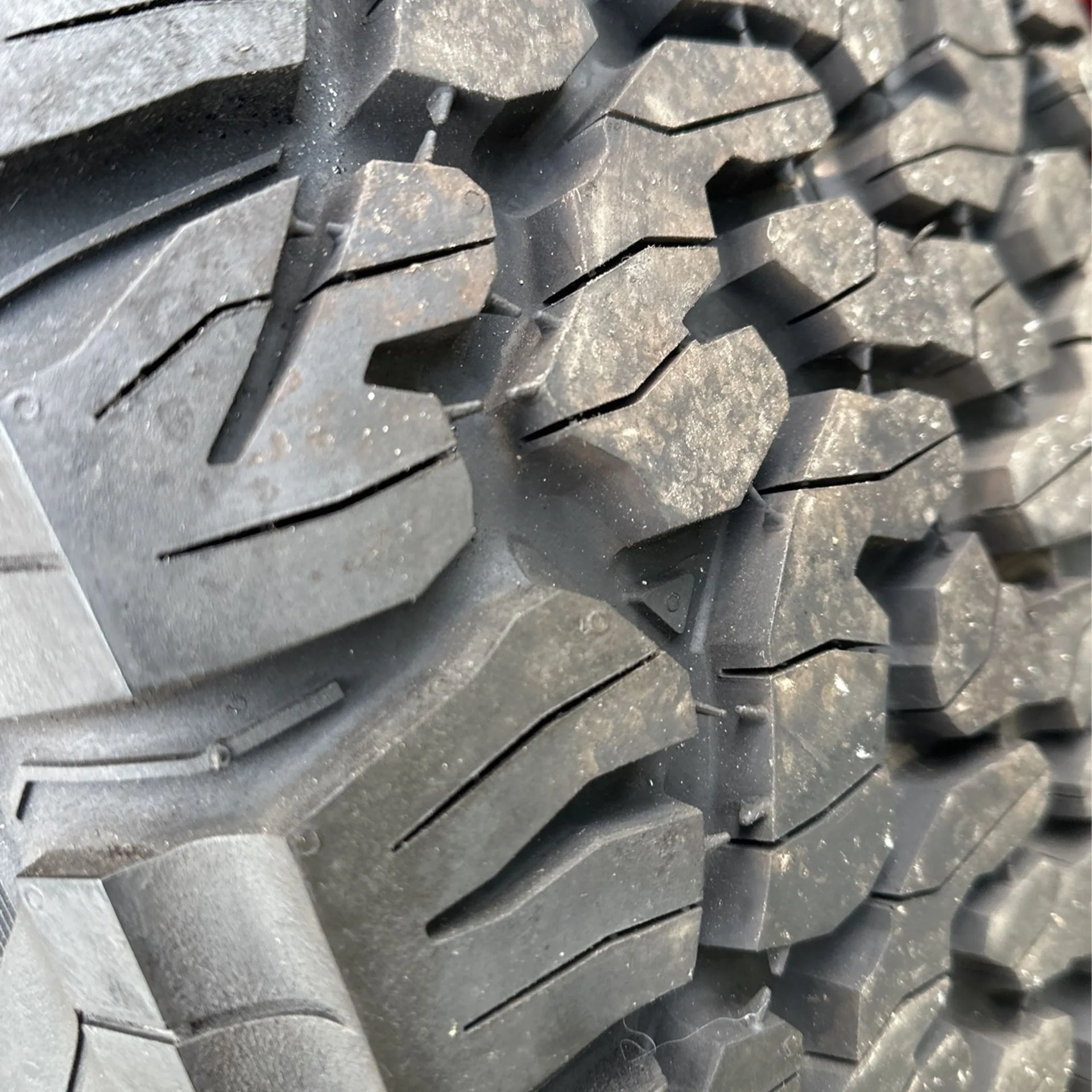 Jeep Tires Set Of 5 🛞🥕 image indicator(3)