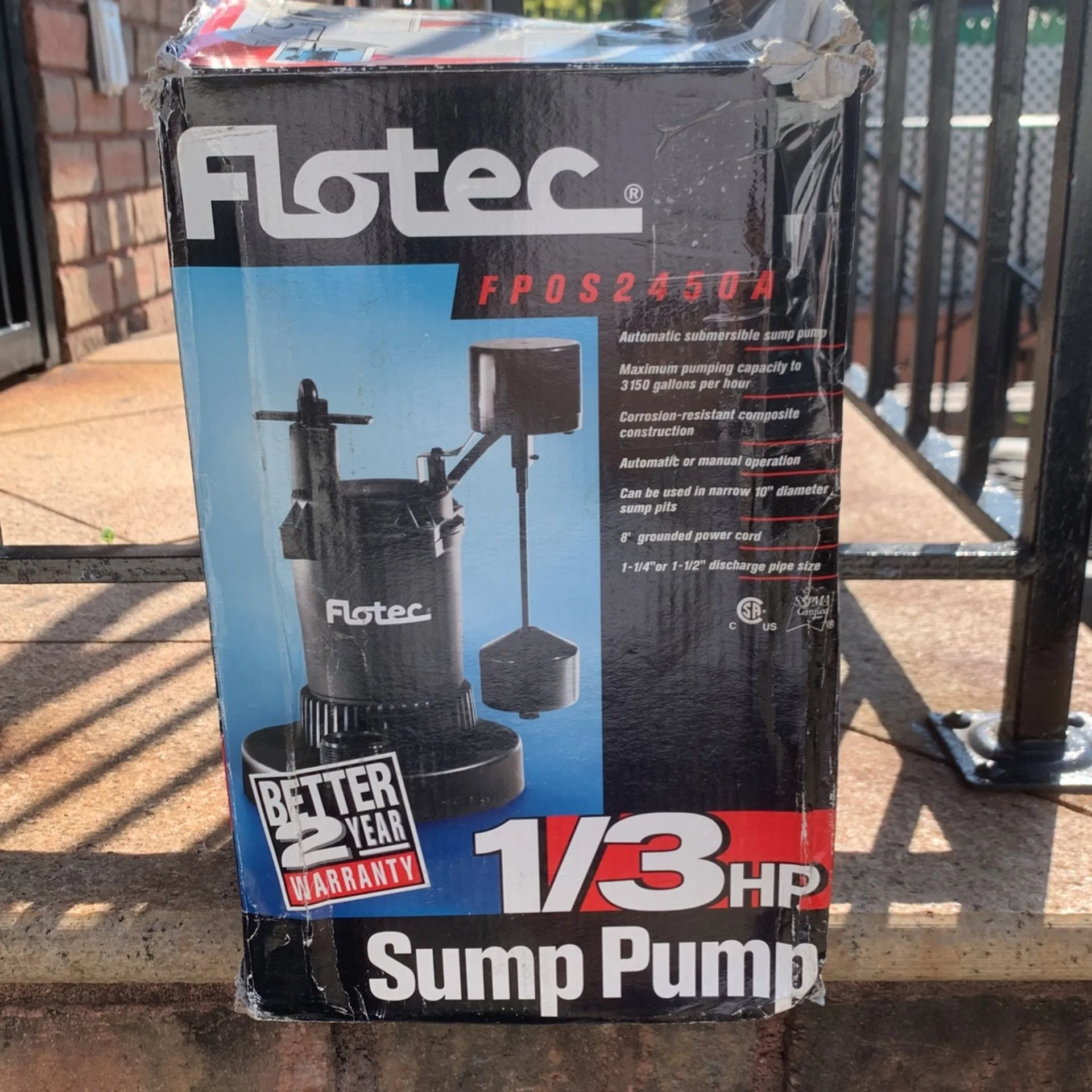 Flotec 1/3 hp Sump Pump with Float / New thumbnail
