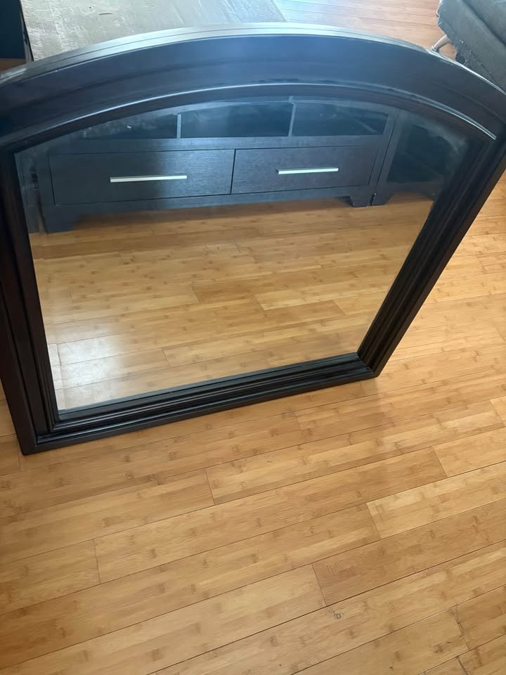 Mirror - photo 2