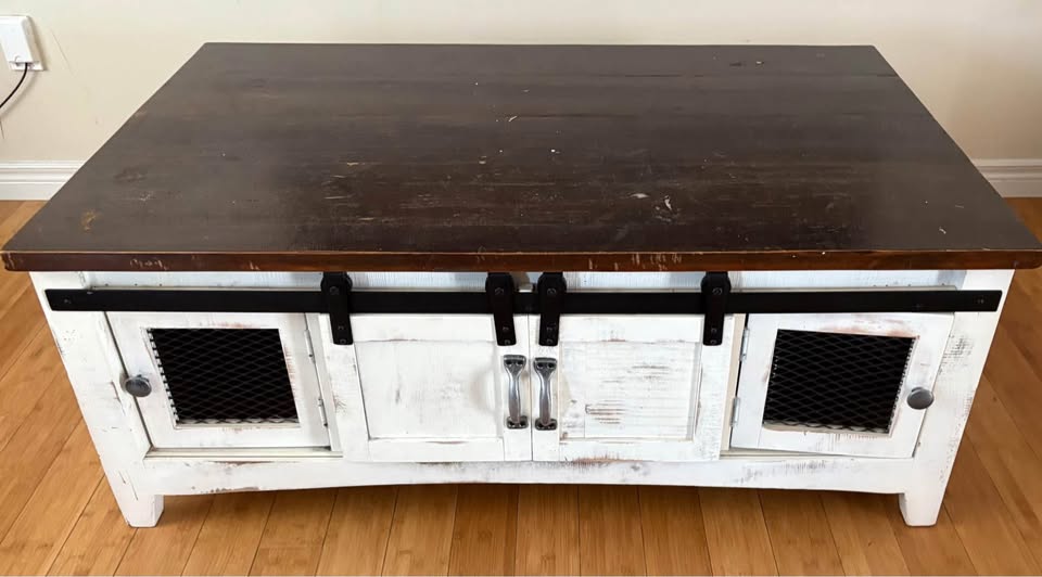 Rustic Style Coffee Table - photo 2