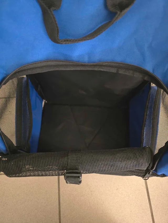 Cat carrier / Small dog carrier image indicator(5)