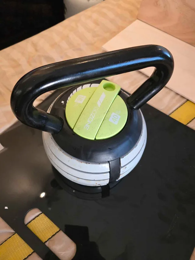 Go Zone Adjustable Kettlebell image indicator(2)