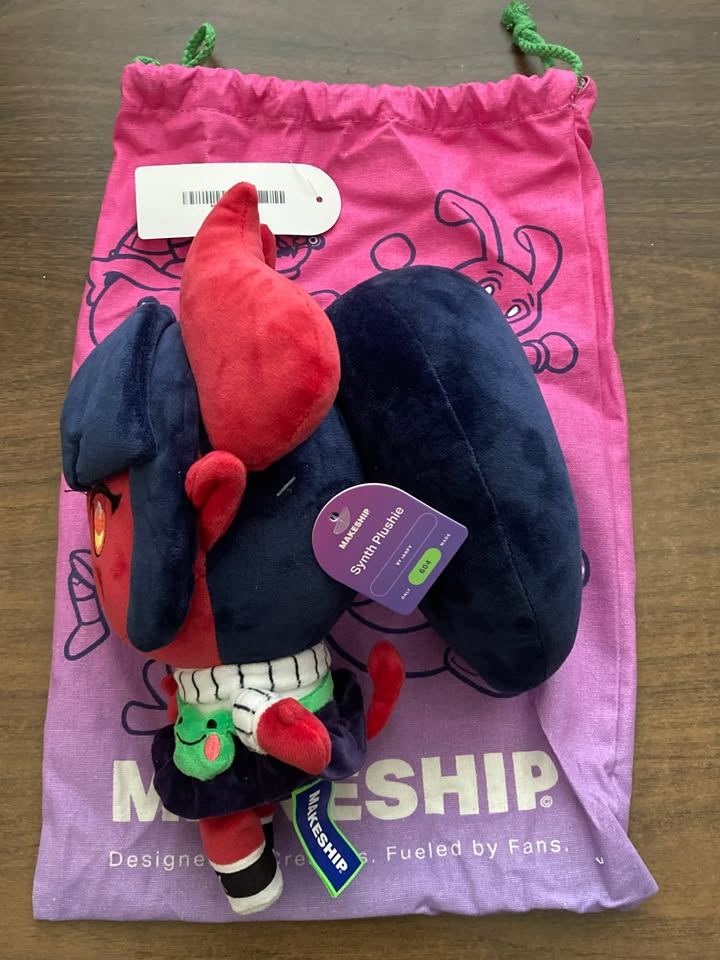 Authentic "Synth Plushie" by Makeship from Lahfy, Brand new - photo 3