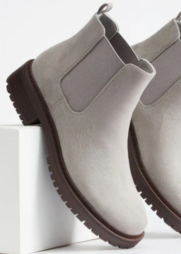 JUSTFAB Nolan Chelsea boot, women's size 8, NEW IN BOX - photo 5