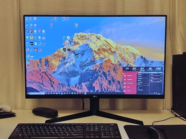 LG Monitor 32 Inch, 2K, 144hz (Model Name: 32GK650F-B)