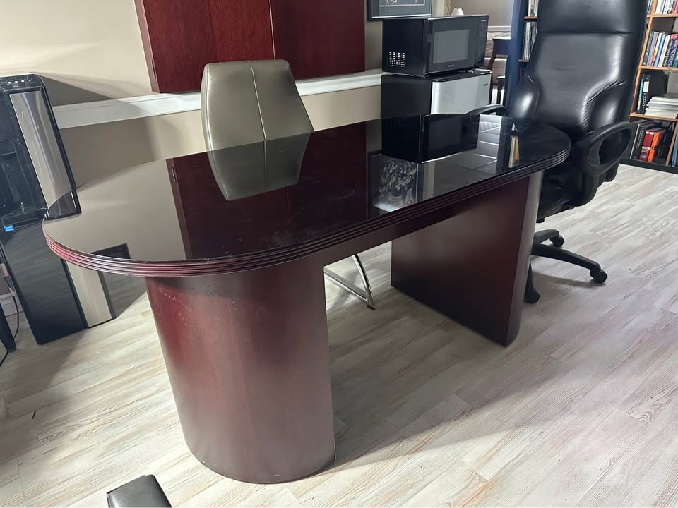 Executive Board Room Meeting Table - photo 2